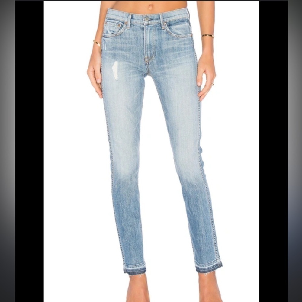 GRLFRND Naomi High-Rise Stretch Jean in Love to Love You, Baby. Size 28